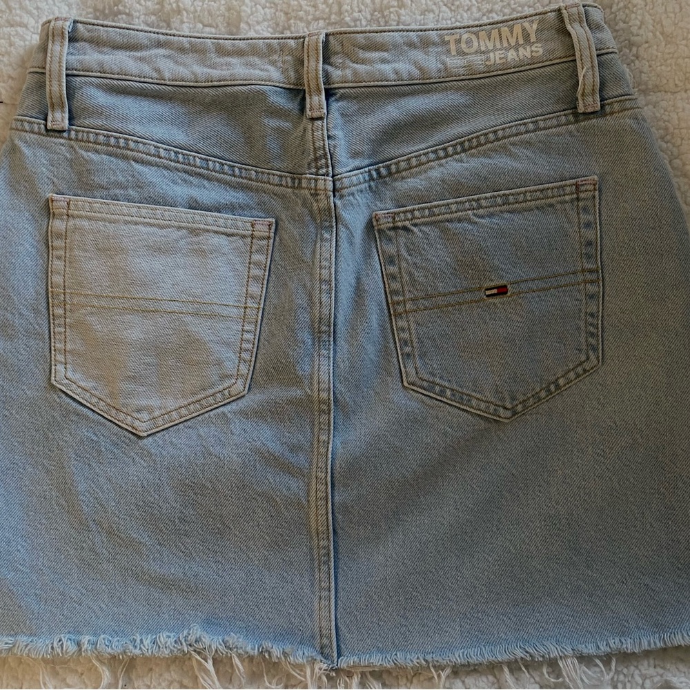 Tommy Hilfiger skirt